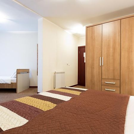 Garni Hotel Family Βελιγράδι Εξωτερικό φωτογραφία