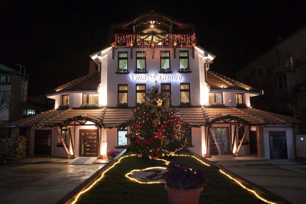 Garni Hotel Family Βελιγράδι Εξωτερικό φωτογραφία