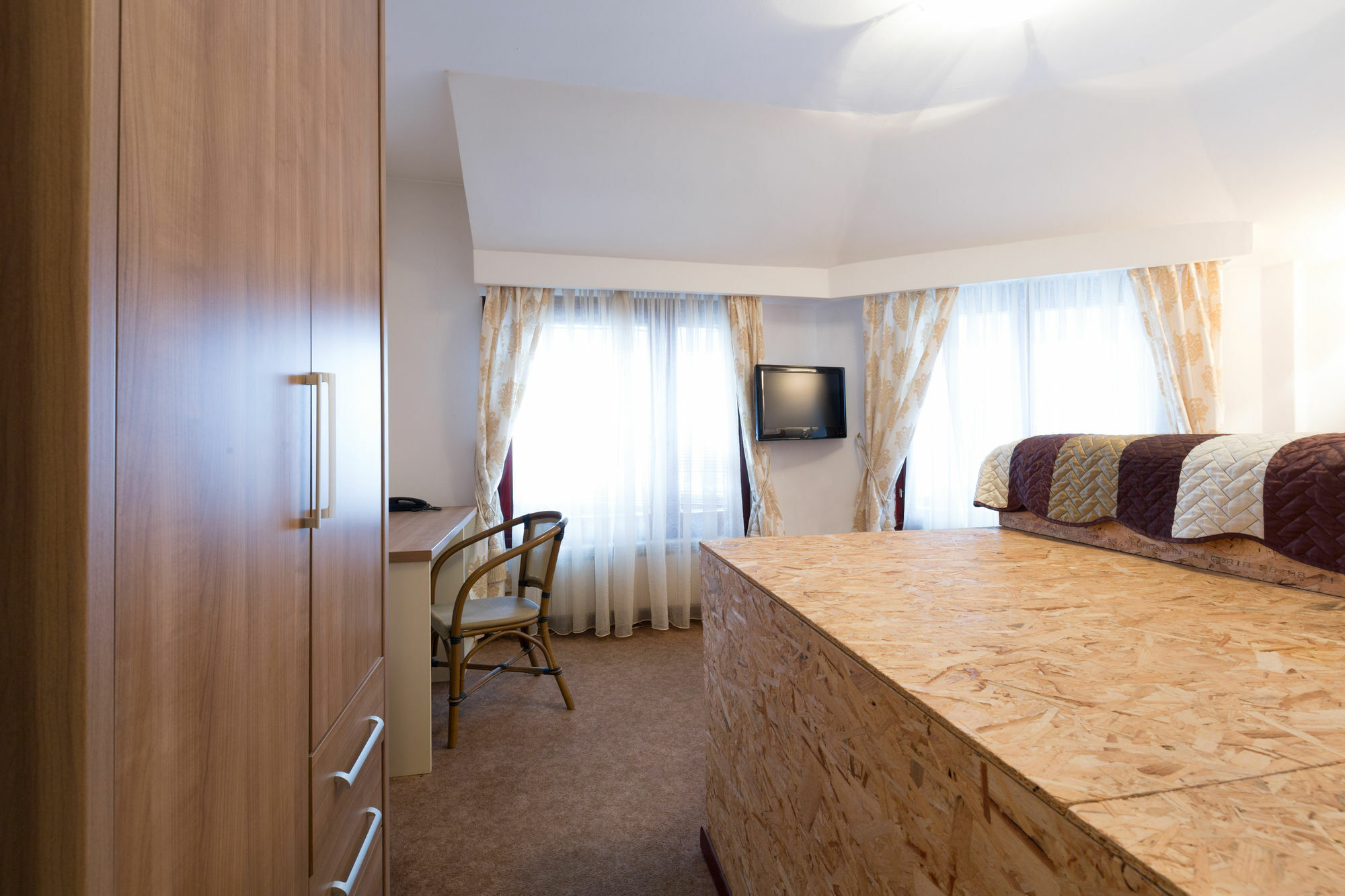 Garni Hotel Family Βελιγράδι Εξωτερικό φωτογραφία